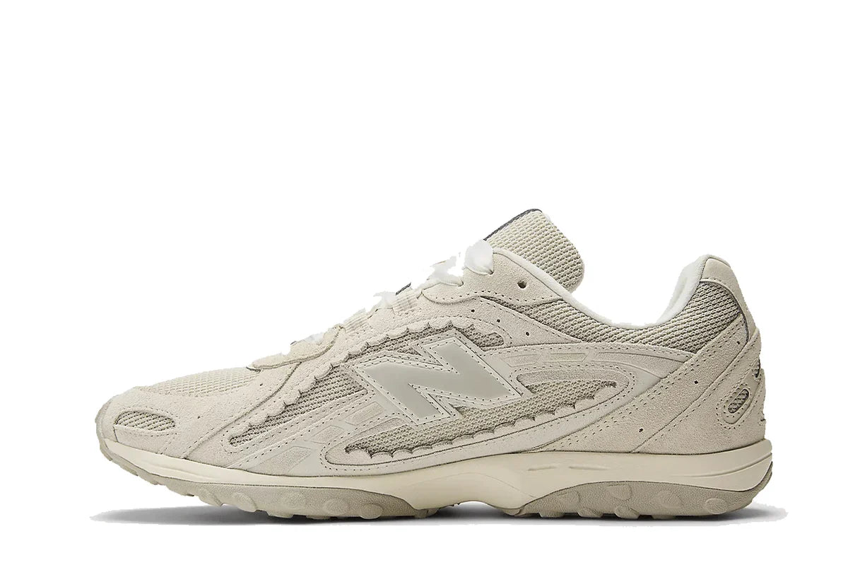 New Balance 204L Sea Salt Linen Bege