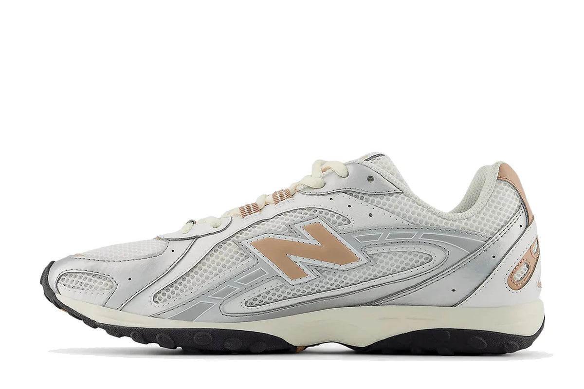 New Balance 204L Silver Metallic Flat Taupe Prateado