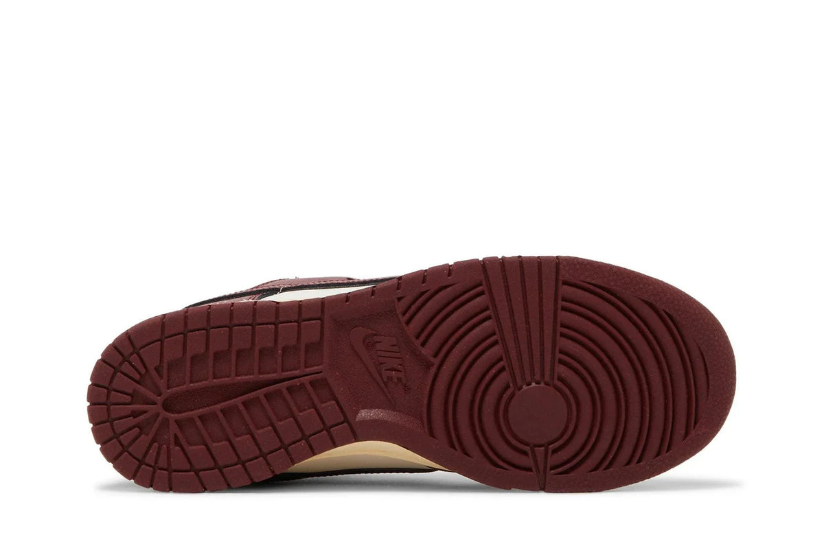 Nike Dunk Low SE Just Do It Team Red Vermelho